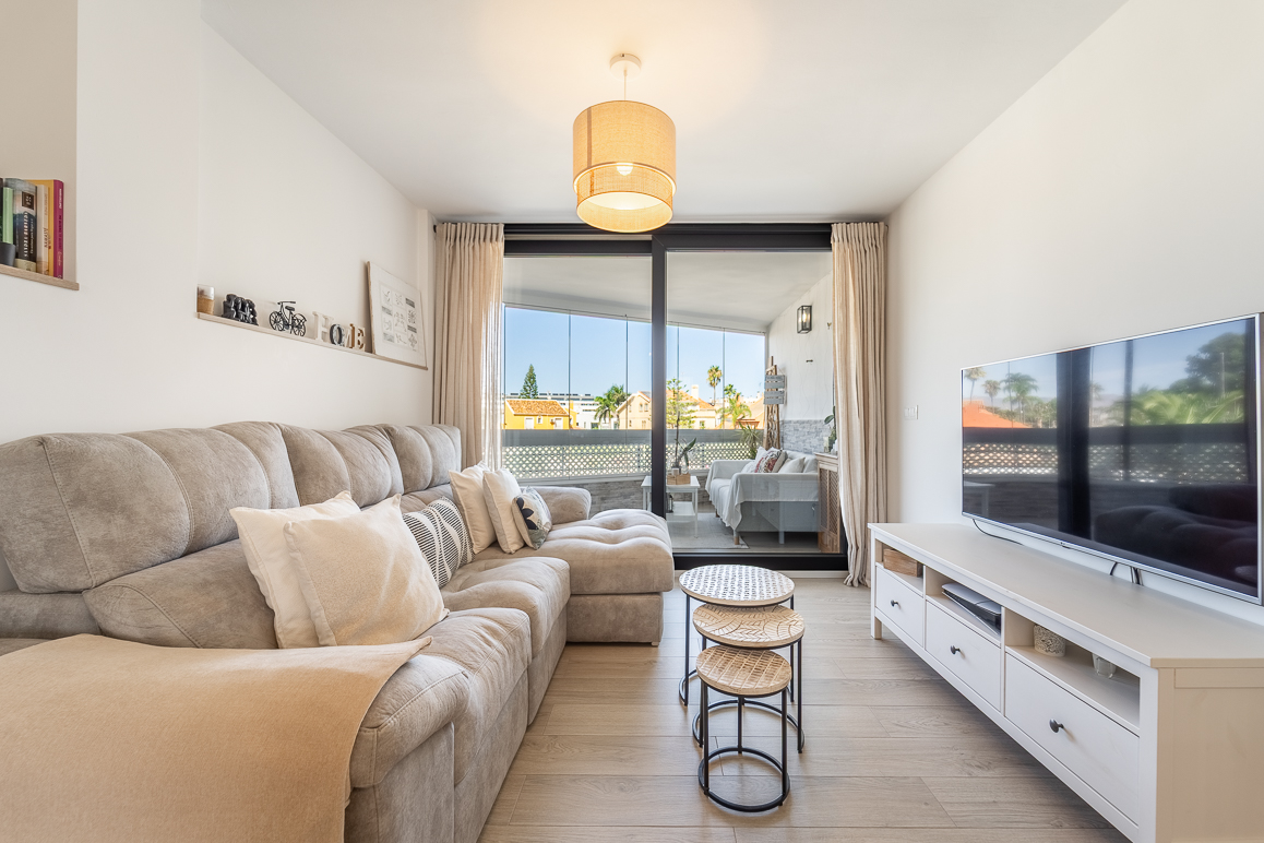 Recently renovated 2-bedroom apartment near the beach in Torremolinos