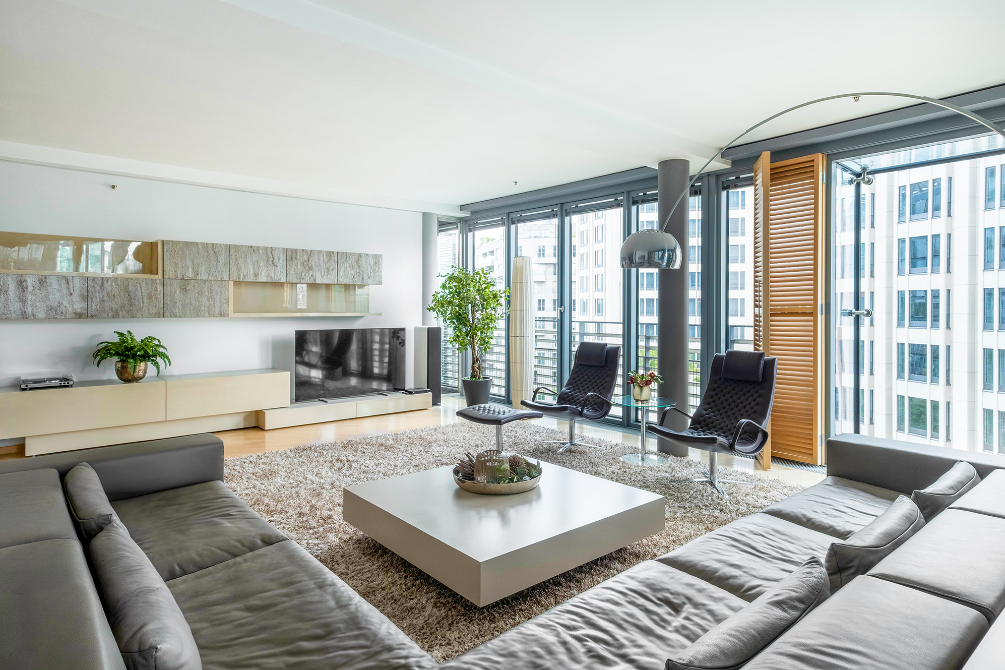 Modern elegance in the Esplanade Residence at Potsdamer Platz