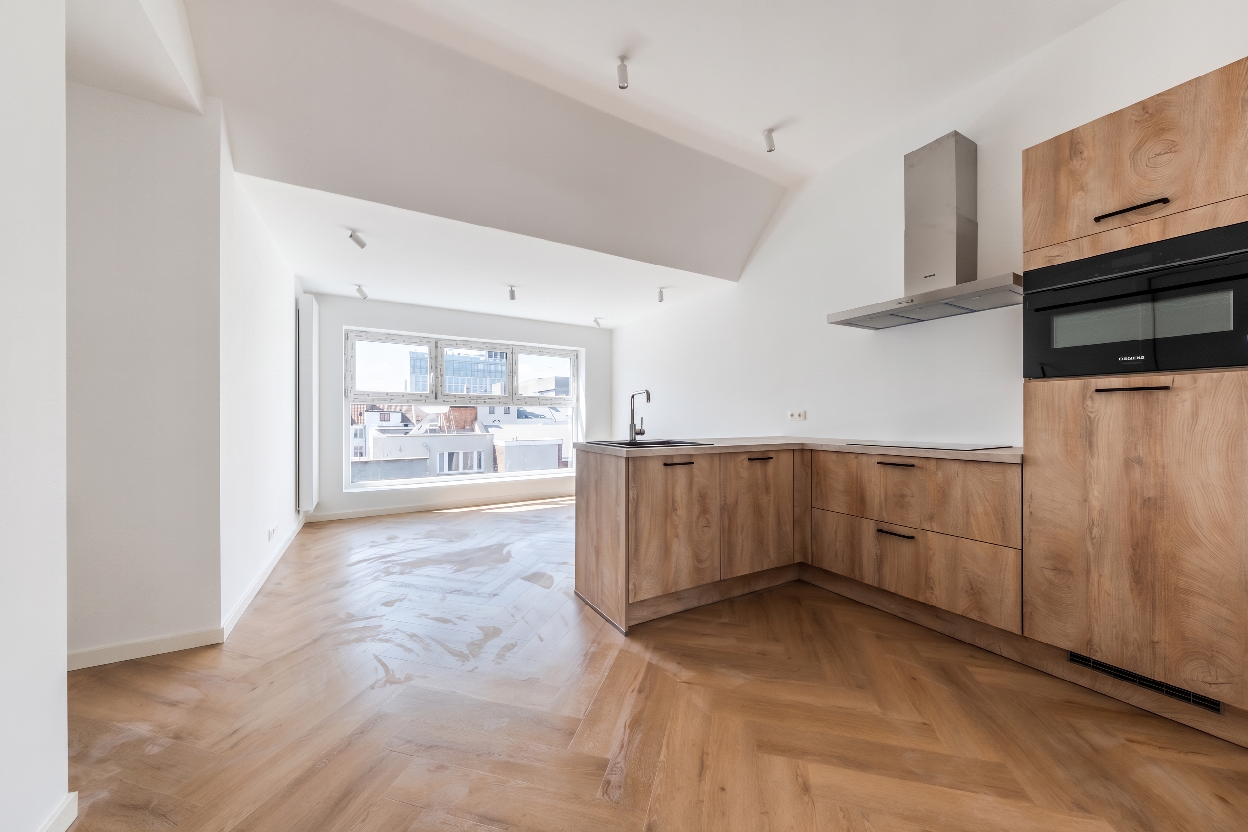 First occupancy after full renovation - 4th floor - EPC C+