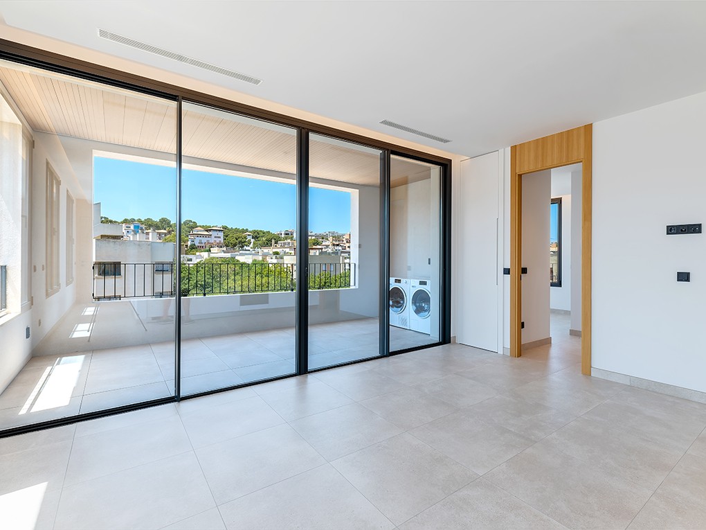 Bright apartment with views to Bellver