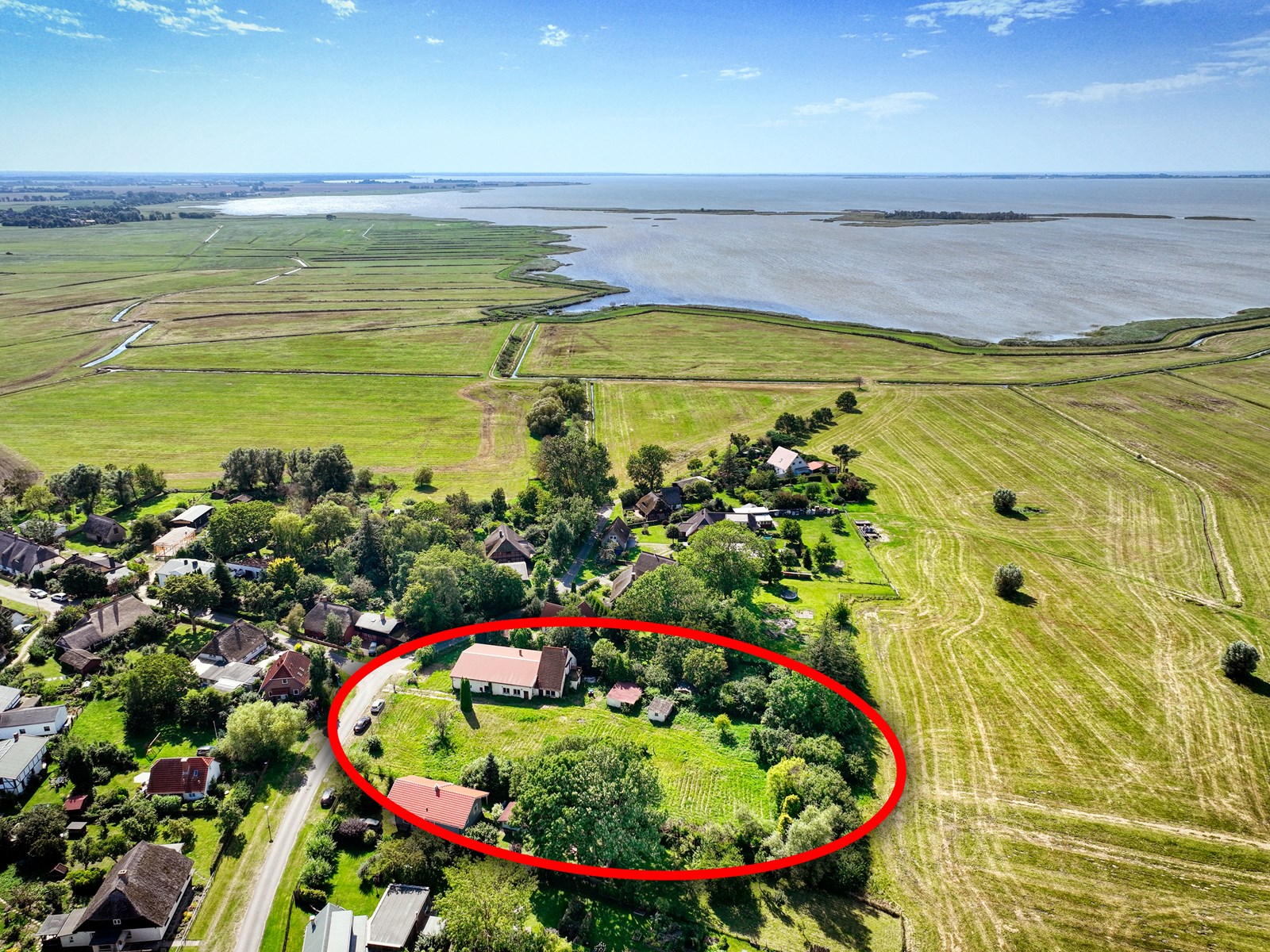 Großes Baugrundstück in idyllischer Boddenlage - Ihr neuer Rückzugsort in Ostseenähe -