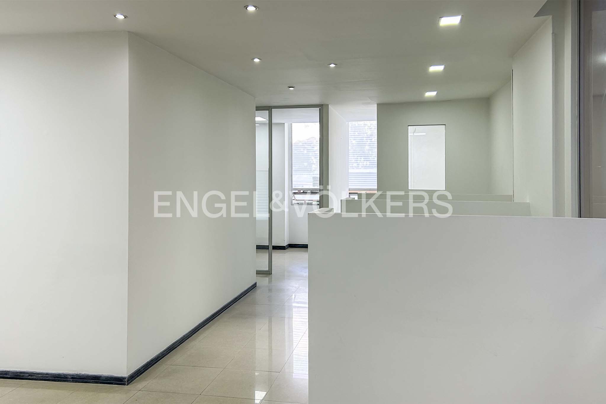 Oficina en venta en el Lago