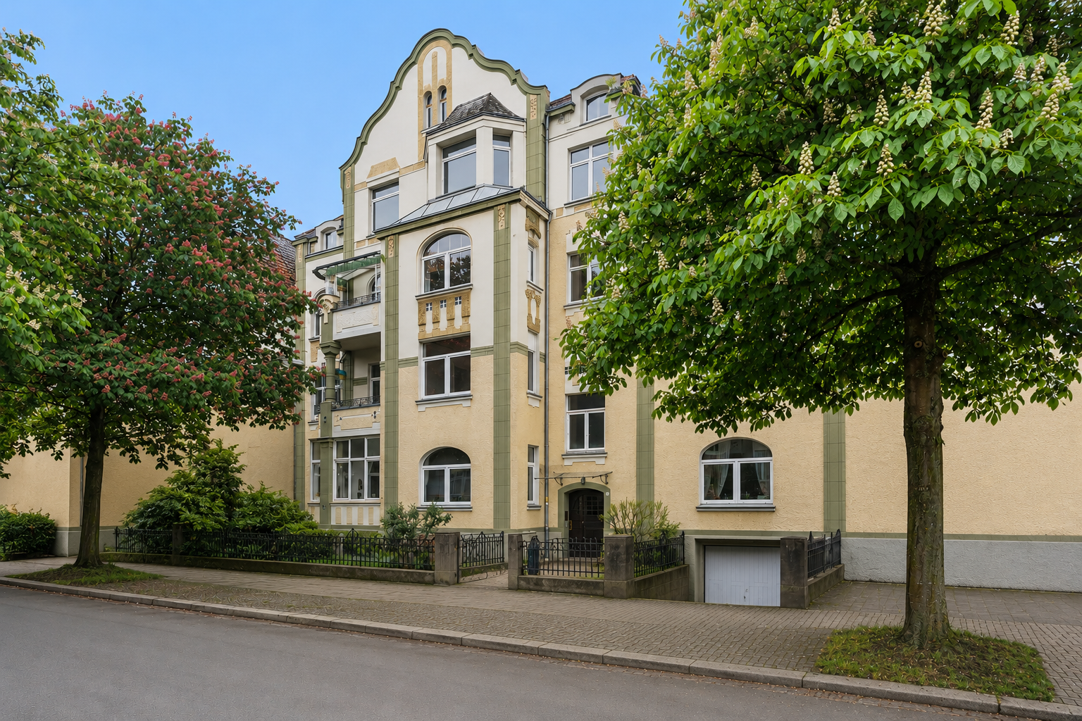 Attraktiver Altbau-Klassiker im Philosophenviertel