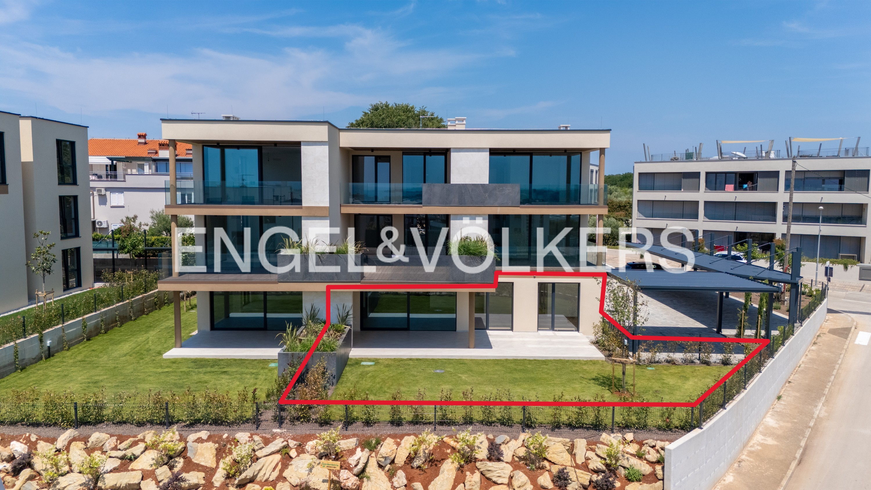 Stylish 3-room garden apartment with sea view near the coast (Building B)