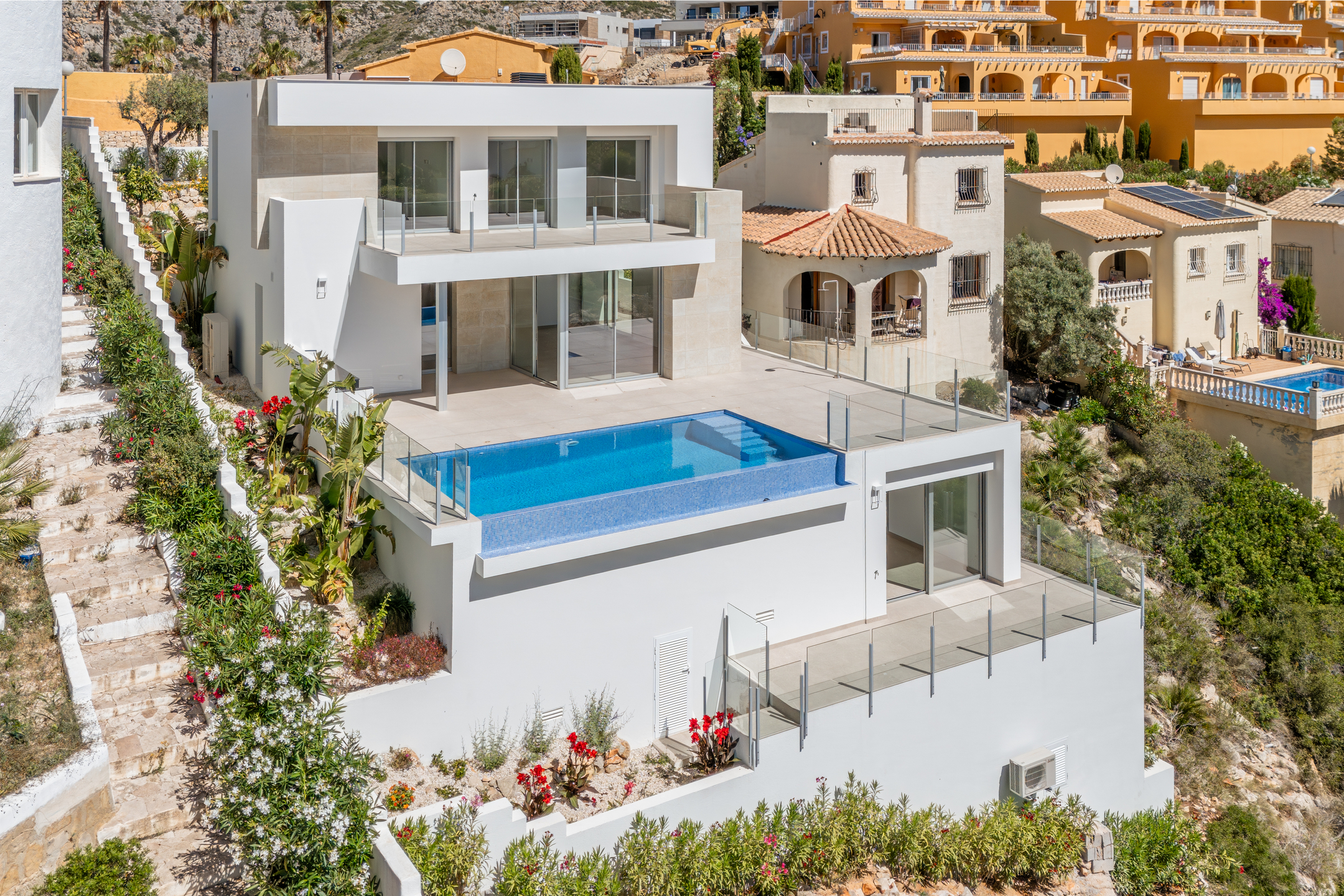 Luxury Villa in Cumbre del Sol