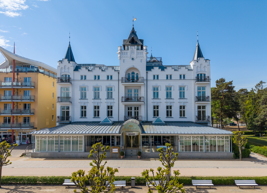 Historische Grandeur trifft auf modernen Luxus: Exklusive Eigentumswohnungen im traditionsreichen "Usedom Palace"