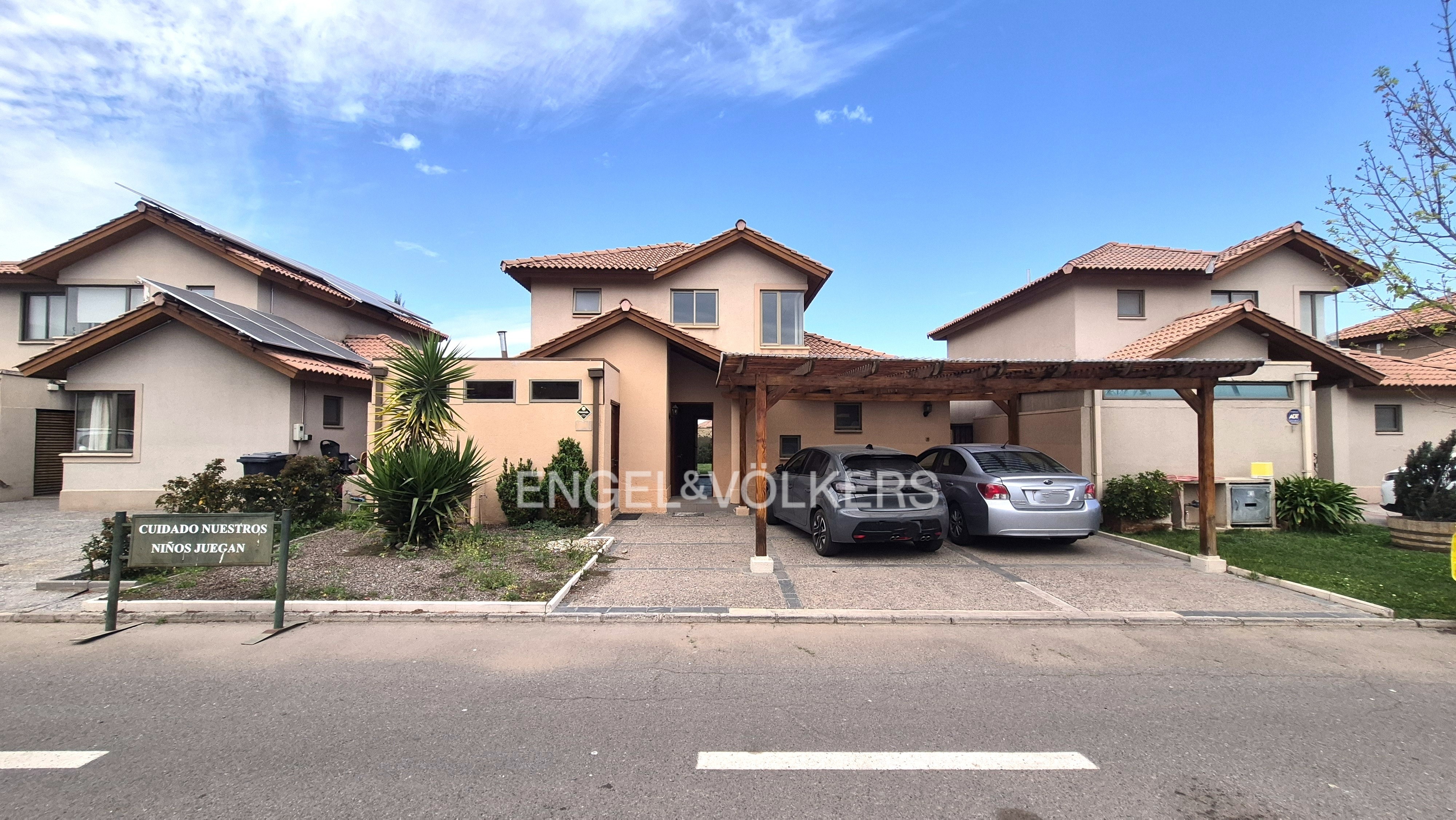 Casa en El Remanso | 3D + 2B | 422 m² de terreno