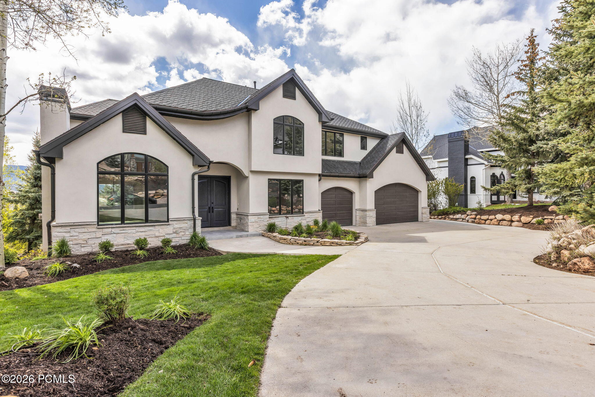 Fully Remodeled Jeremy Ranch Home with Stunning Views