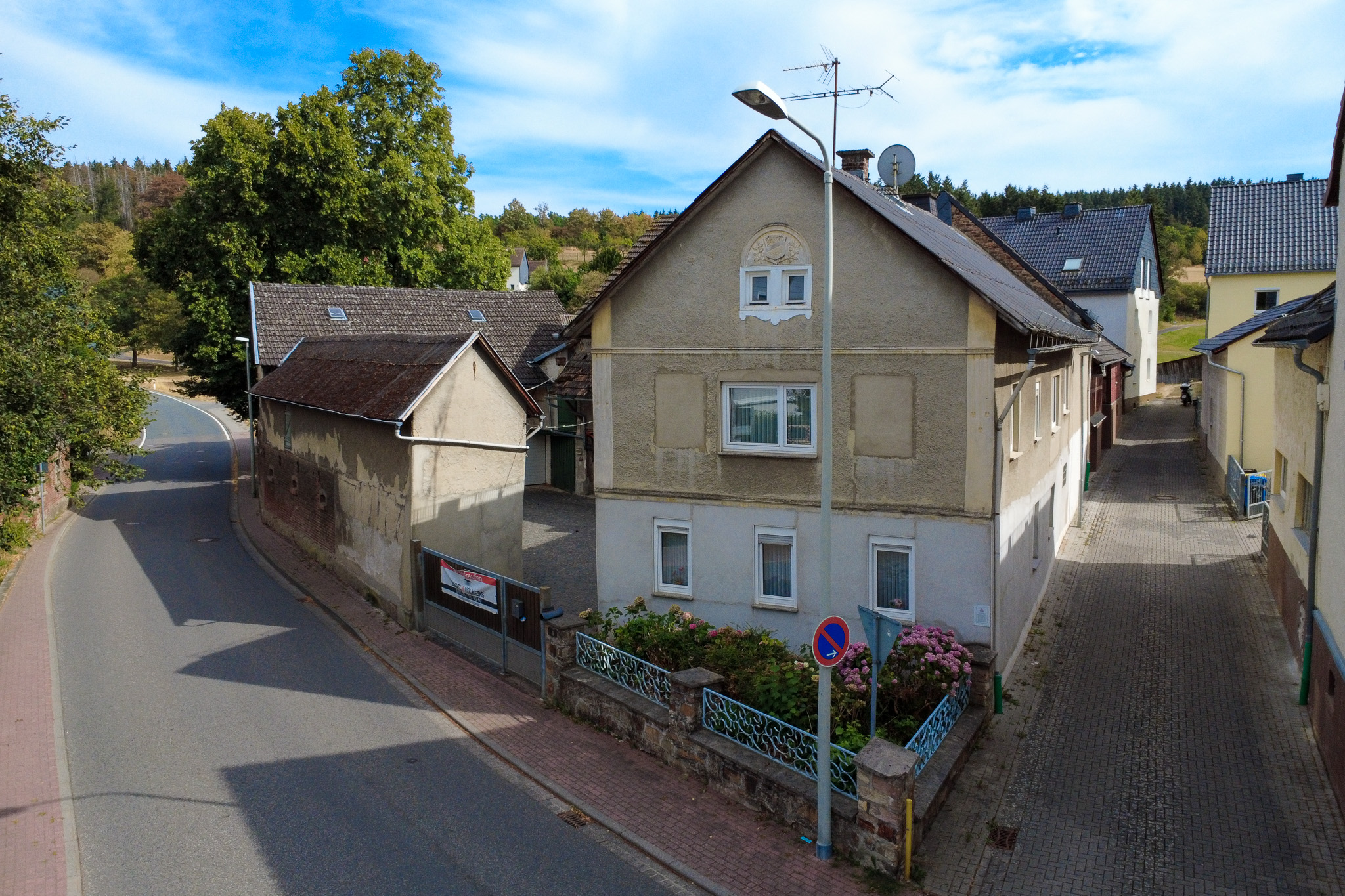 Historische Hofreite vor den Toren Idsteins