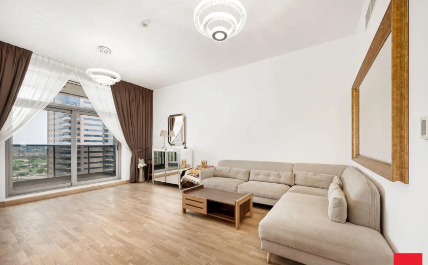 Marina Views  | Metro Access / Vacant End of May