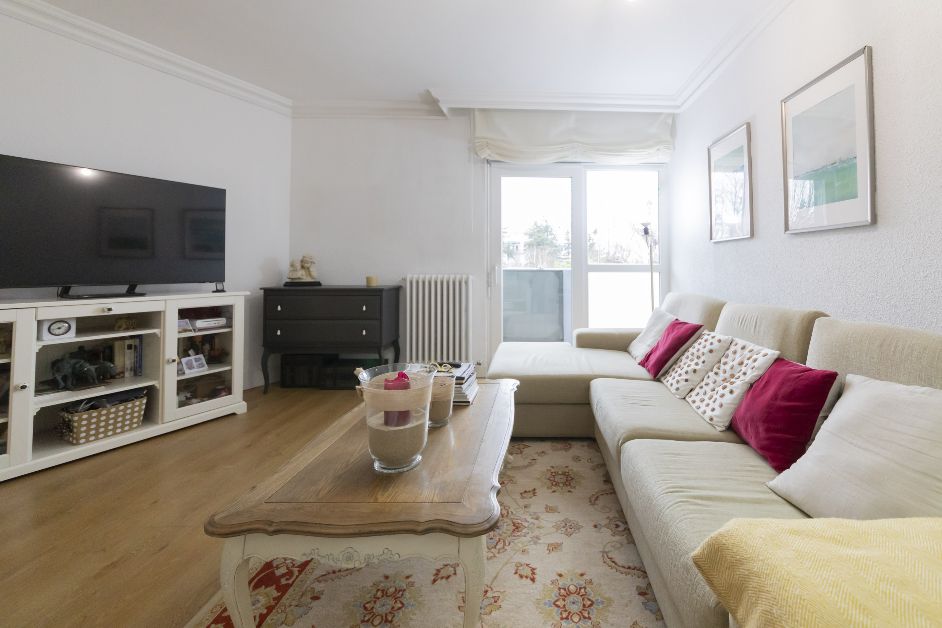 Spacious, renovated first-floor Flat in San Juan