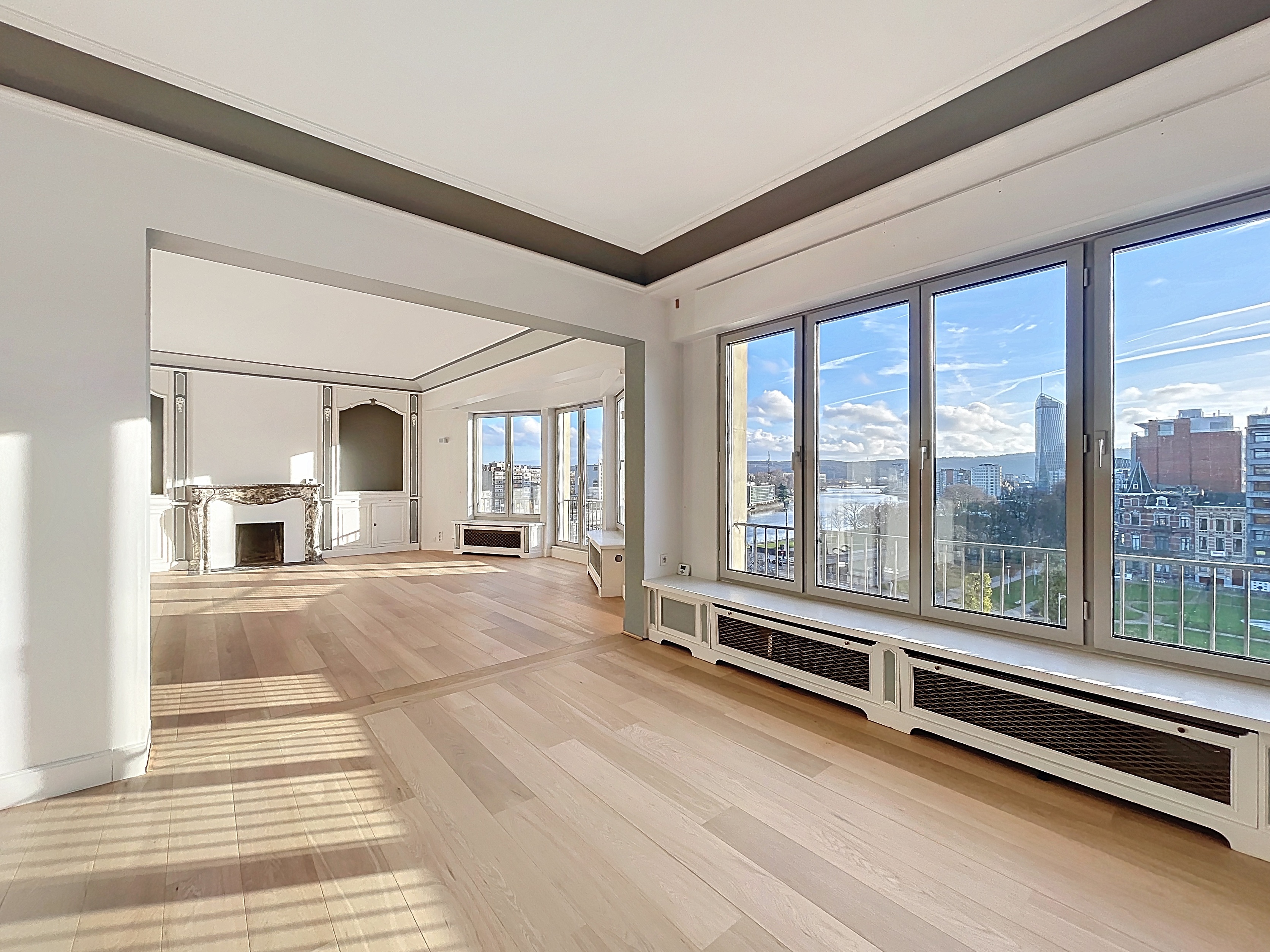 Exceptional penthouse at the Terraces of Liège – 370 m², 4 bedrooms, 2 parking spaces