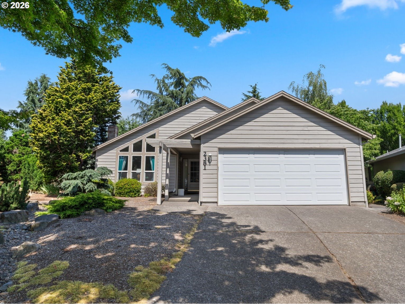 55+ Community - Single Level Ranch with Xeriscaped Yard