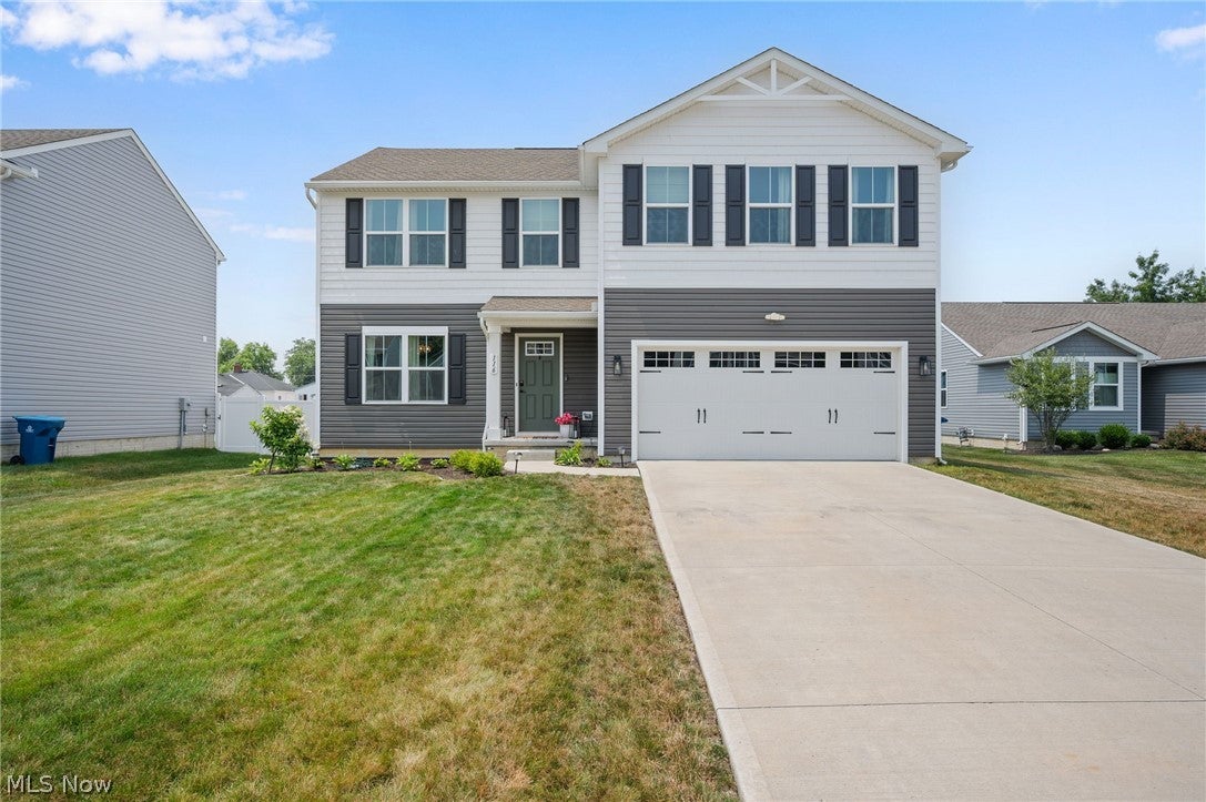 Spacious Newer Colonial in Eastlake's Taft Pointe Community