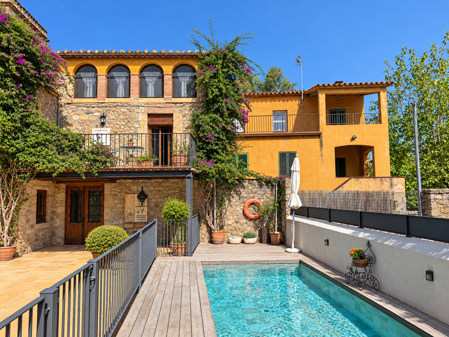 Charming renovated village house in Vilert’s main square