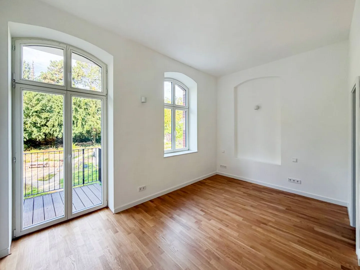 Exklusives Wohnen nahe dem Kleinen Wannsee – lichtdurchflutete 3-Zimmer-Wohnung mit hochwertiger Ausstattung - Foto 1