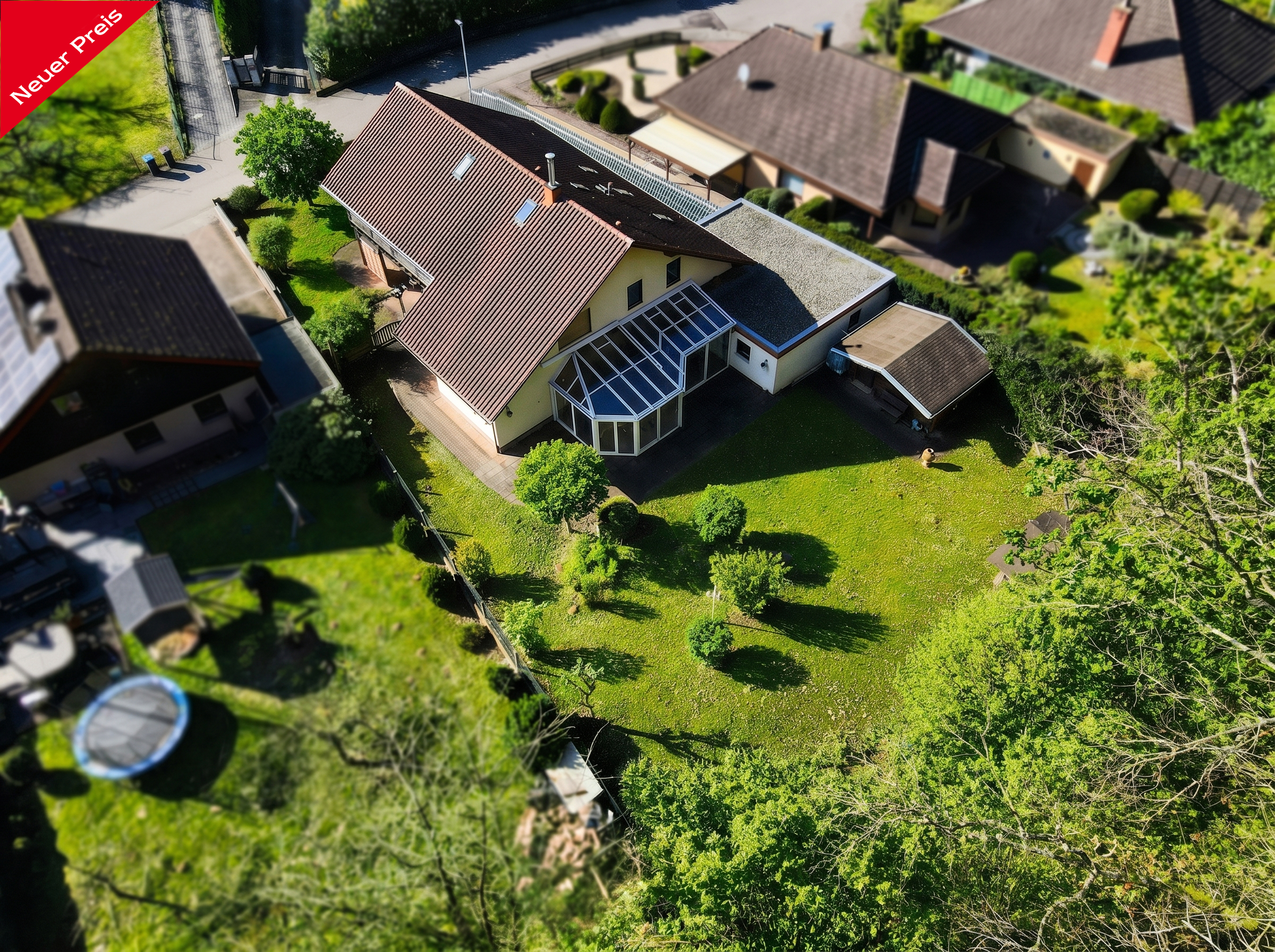 NEUER PREIS: Ein Zuhause zum Wohlfühlen! Großzügiges Einfamilienhaus in Waldrandlage!