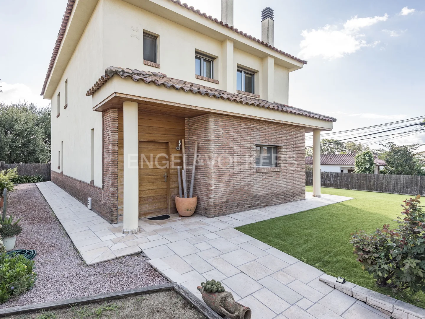 Spacious detached house in the "Faldes del Montseny".