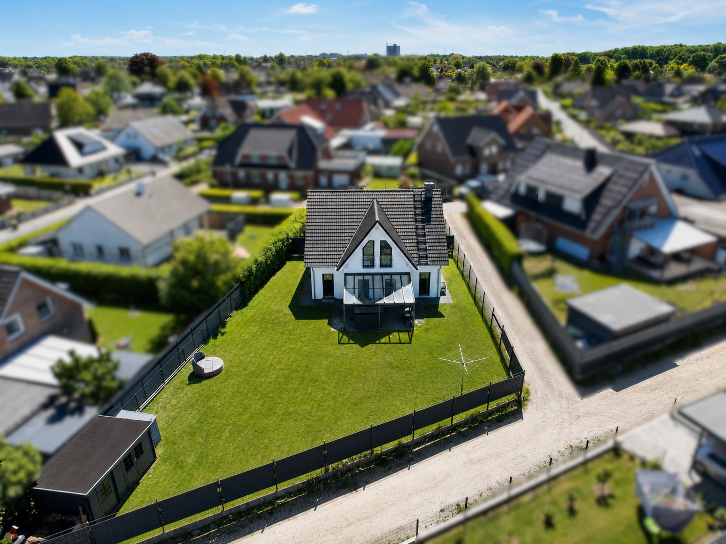 Junges Einfamilienhaus mit Energieeffizienzklasse A im Neubaugebiet