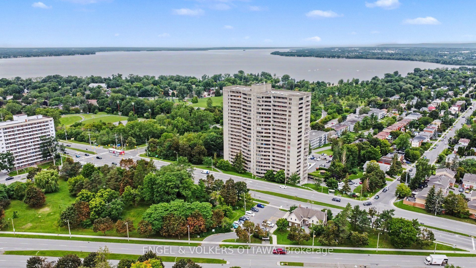 River views, renovated finishes, community living