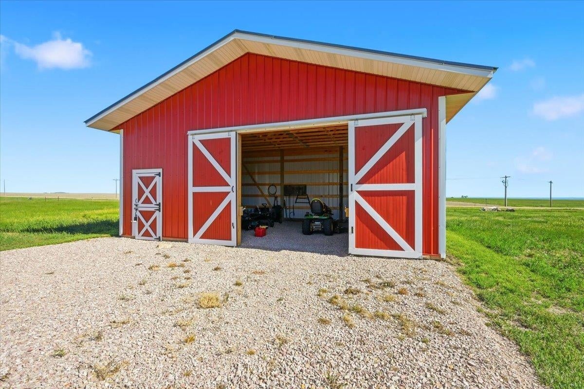 Land In The Black Hills
