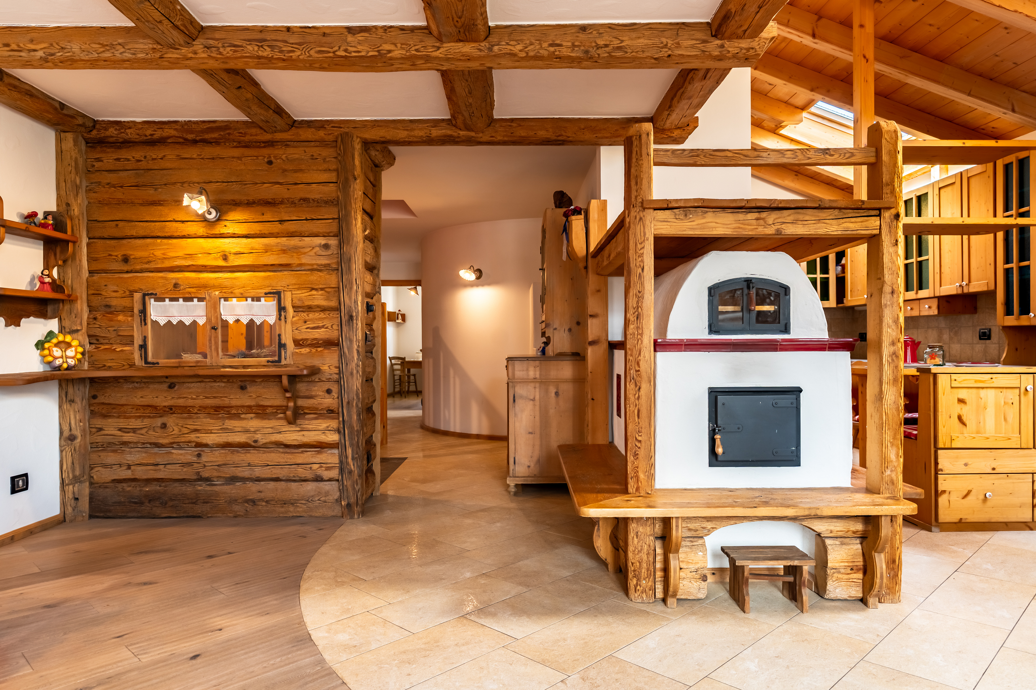 Duplex di fascino tradizionale alpino con garage