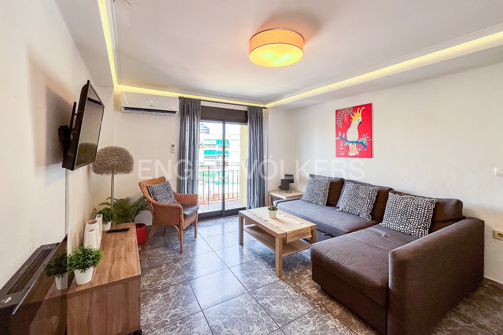 Spacious and bright flat for short stay