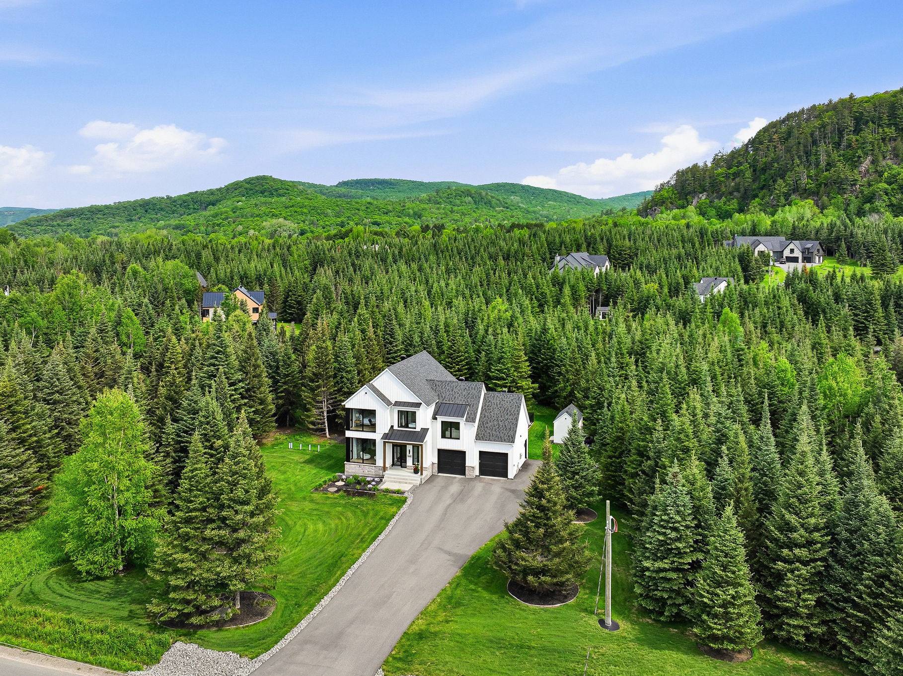 Piedmont, Québec