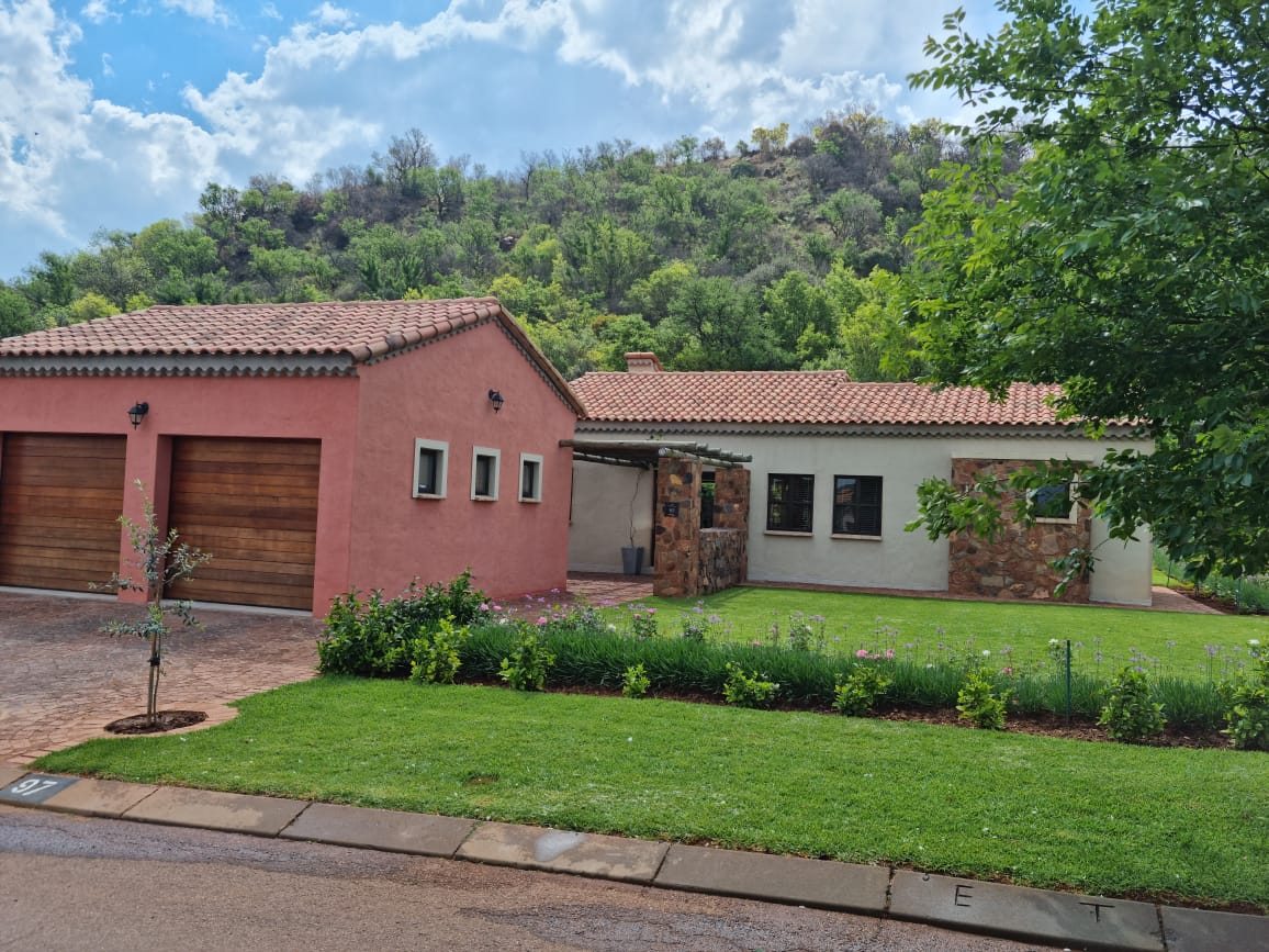 Retirement, executive or young family home