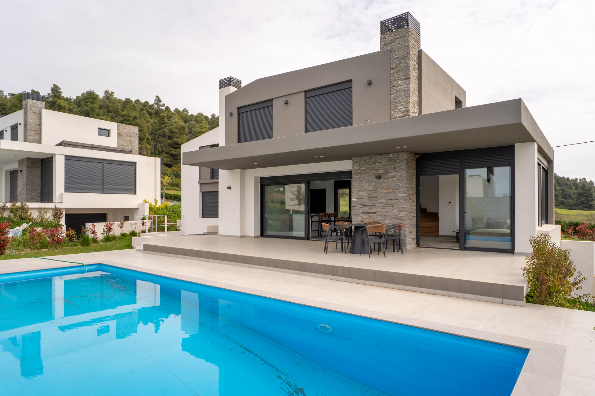 Elegant Villa in Kipsa