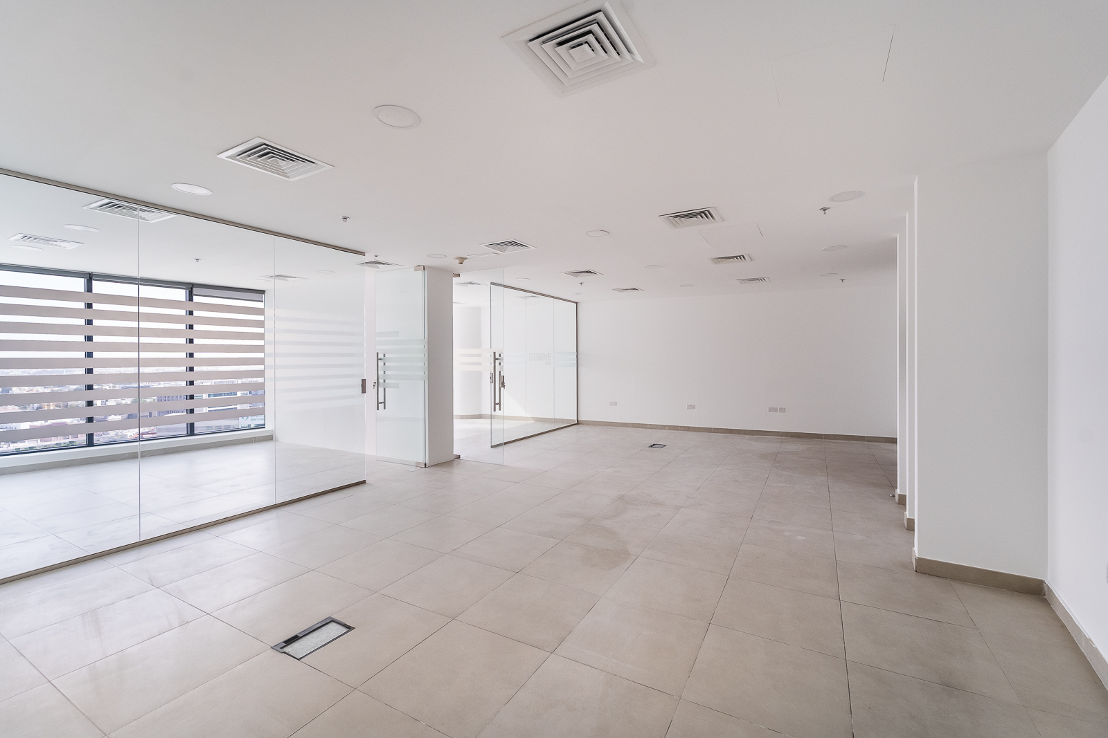 Fully Fitted | Near Metro | Prime Location