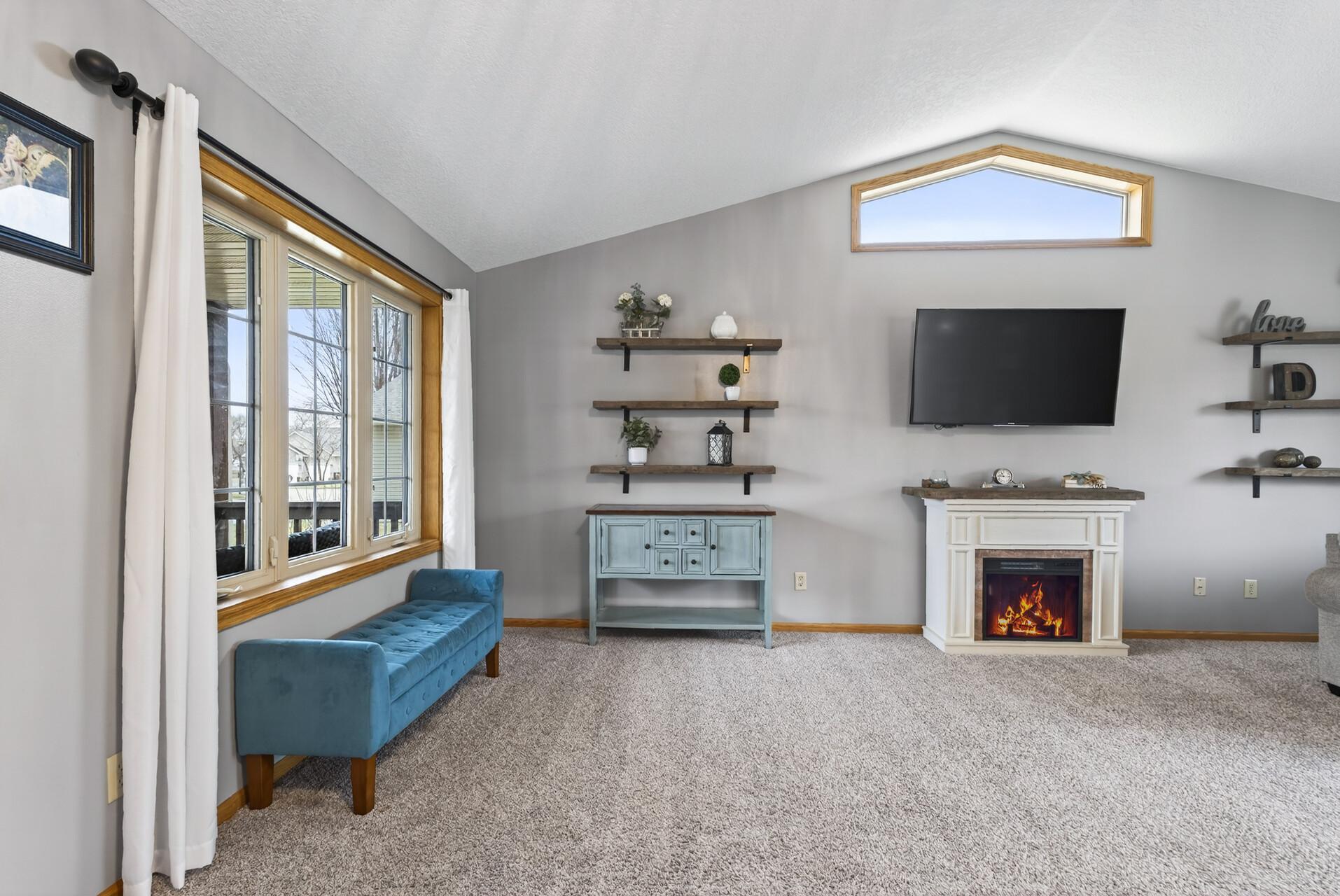 Refined Rogers Luxe: 3-Car Garage & Private Deck Oasis