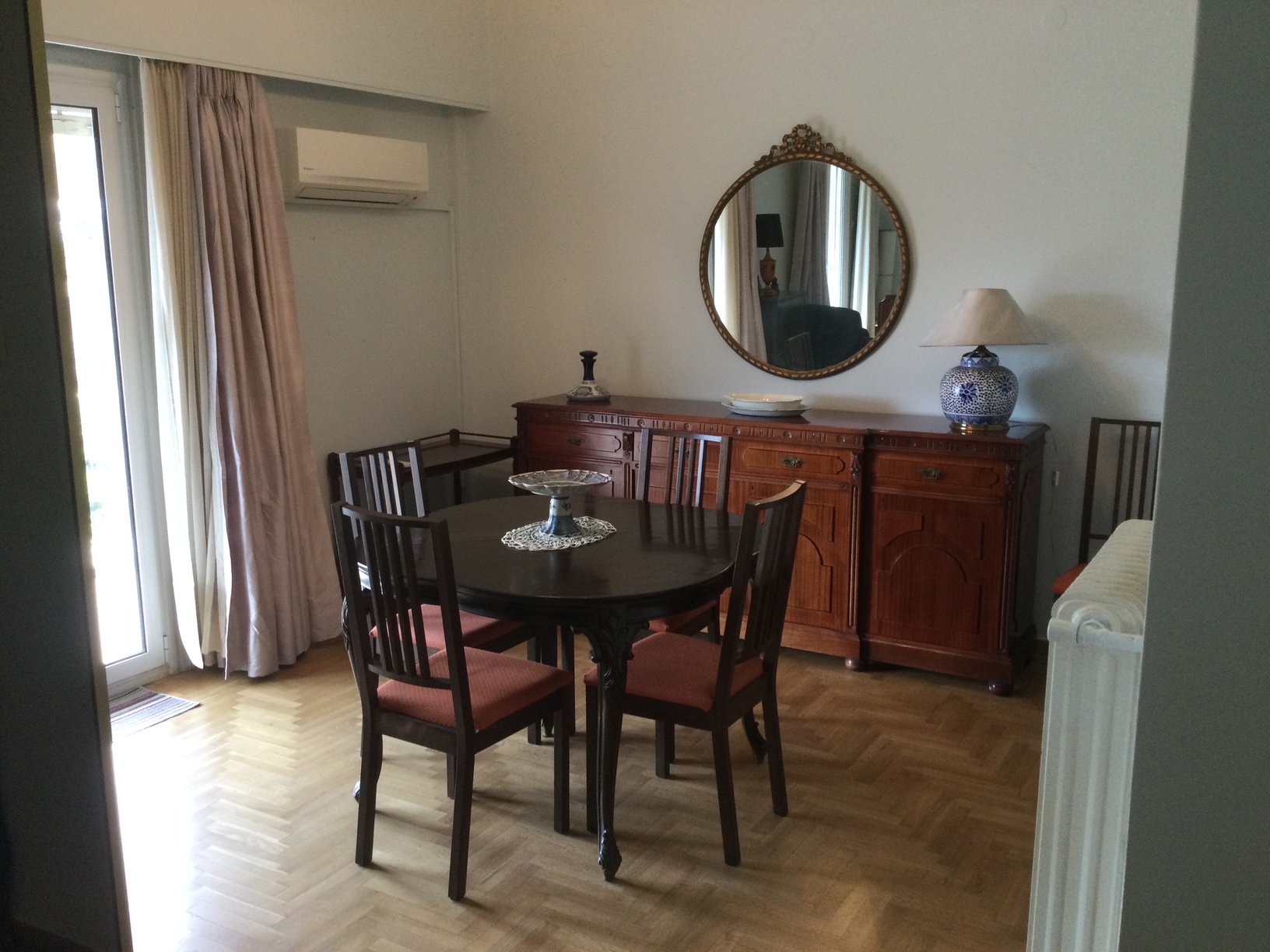 Furnished 100 m² apartment  with Lycabettus View