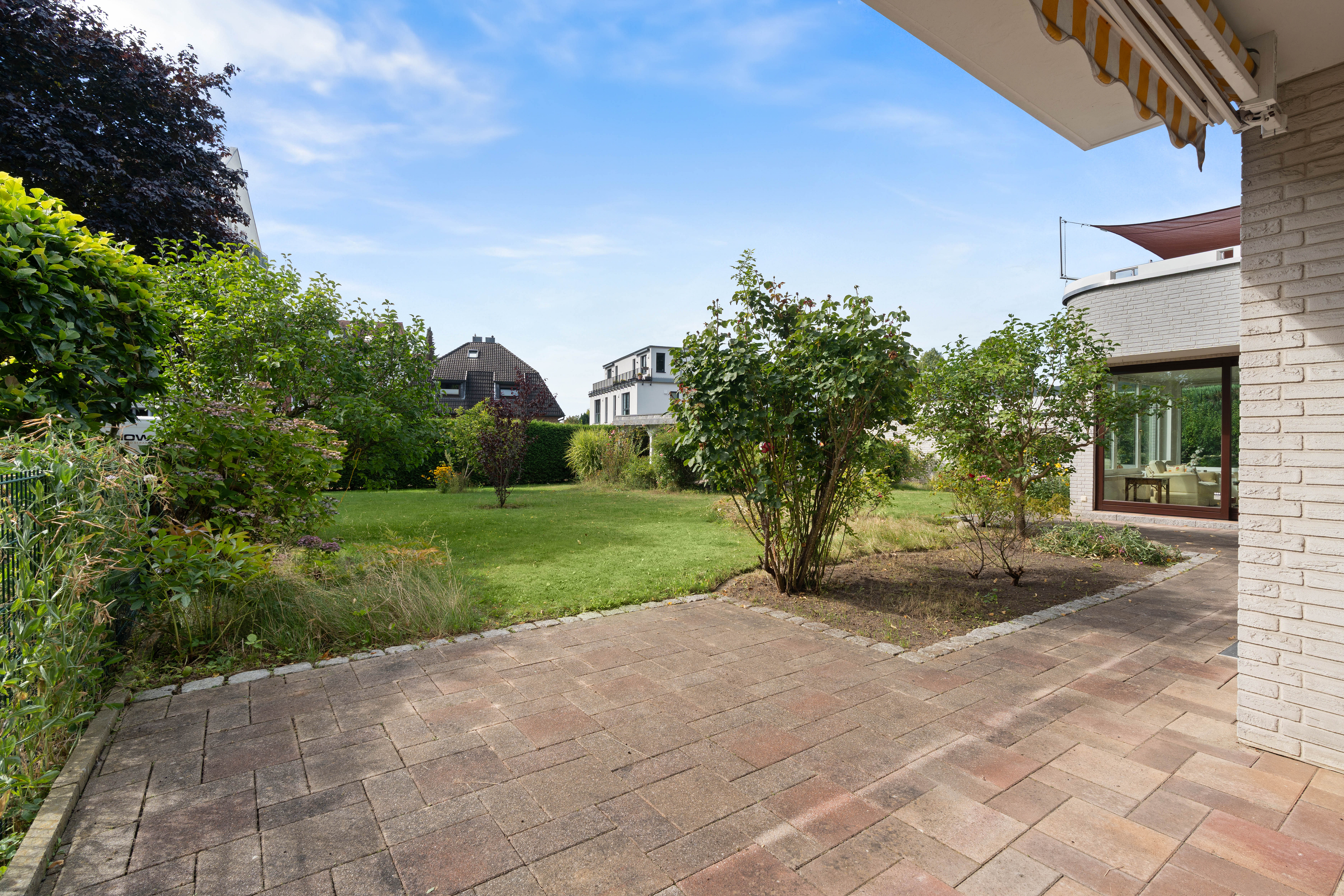 Hausgefühl auf einer Ebene: 168 m², drei Schlafzimmer und sonnige Terrassen