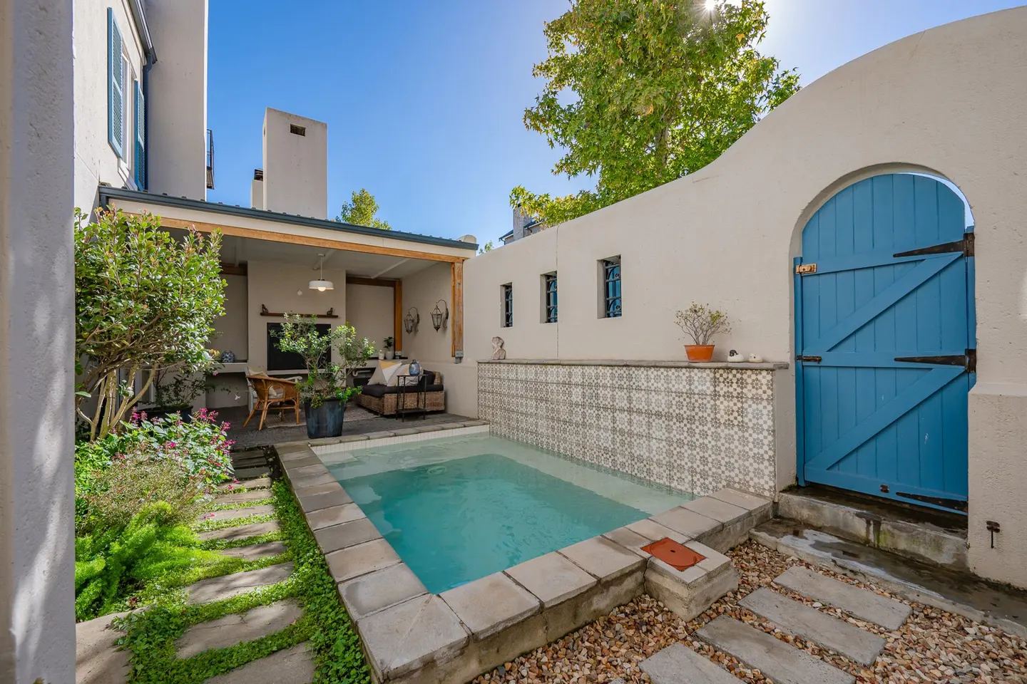 Nooitgedacht Village