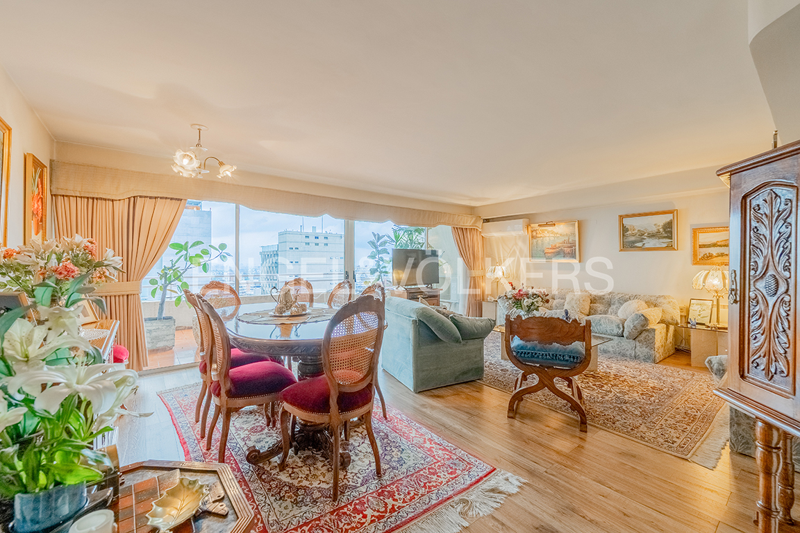 Venta departamento duplex en Enrique Foster