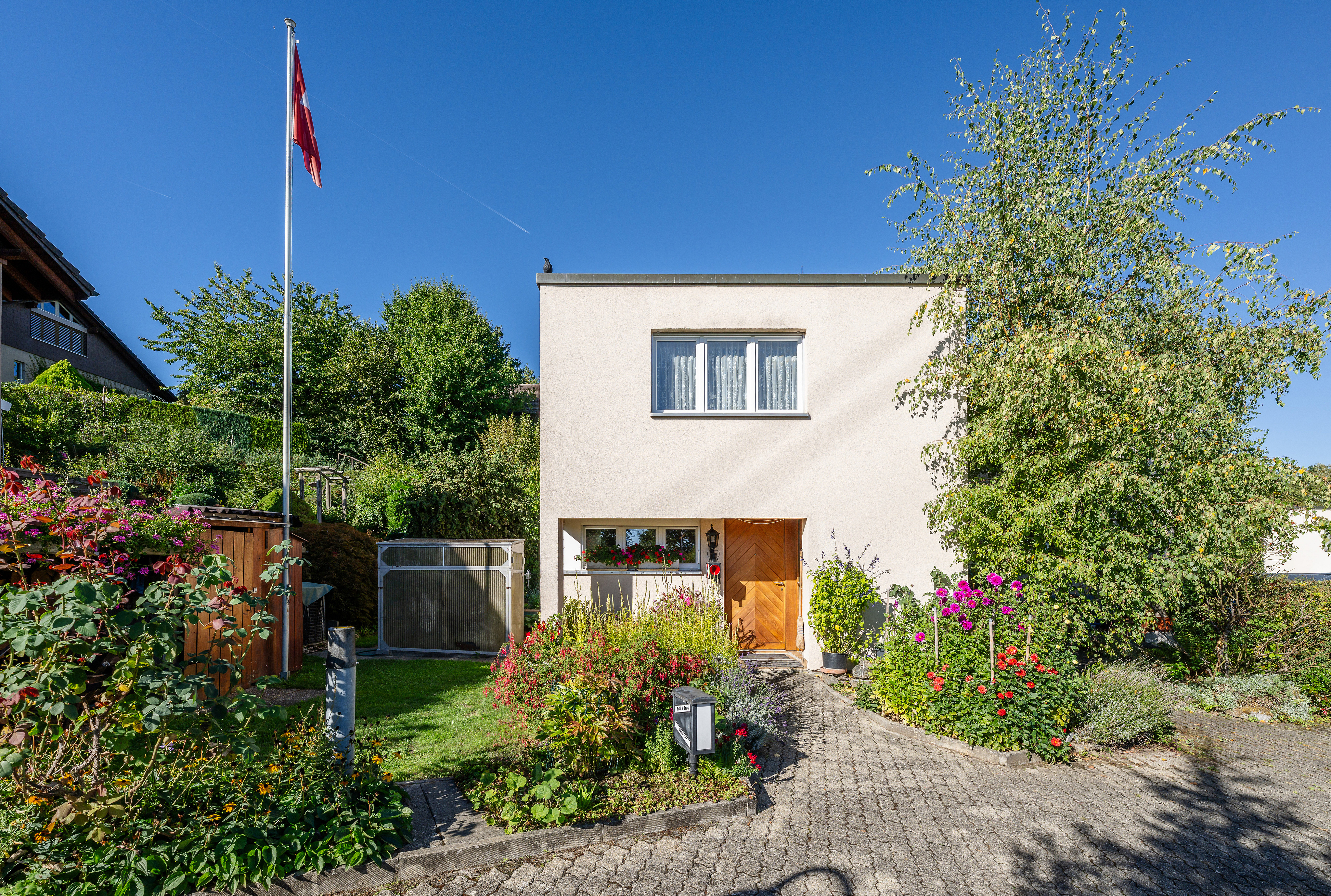 Familienglück mit eigenem Garten und schöner Weitsicht