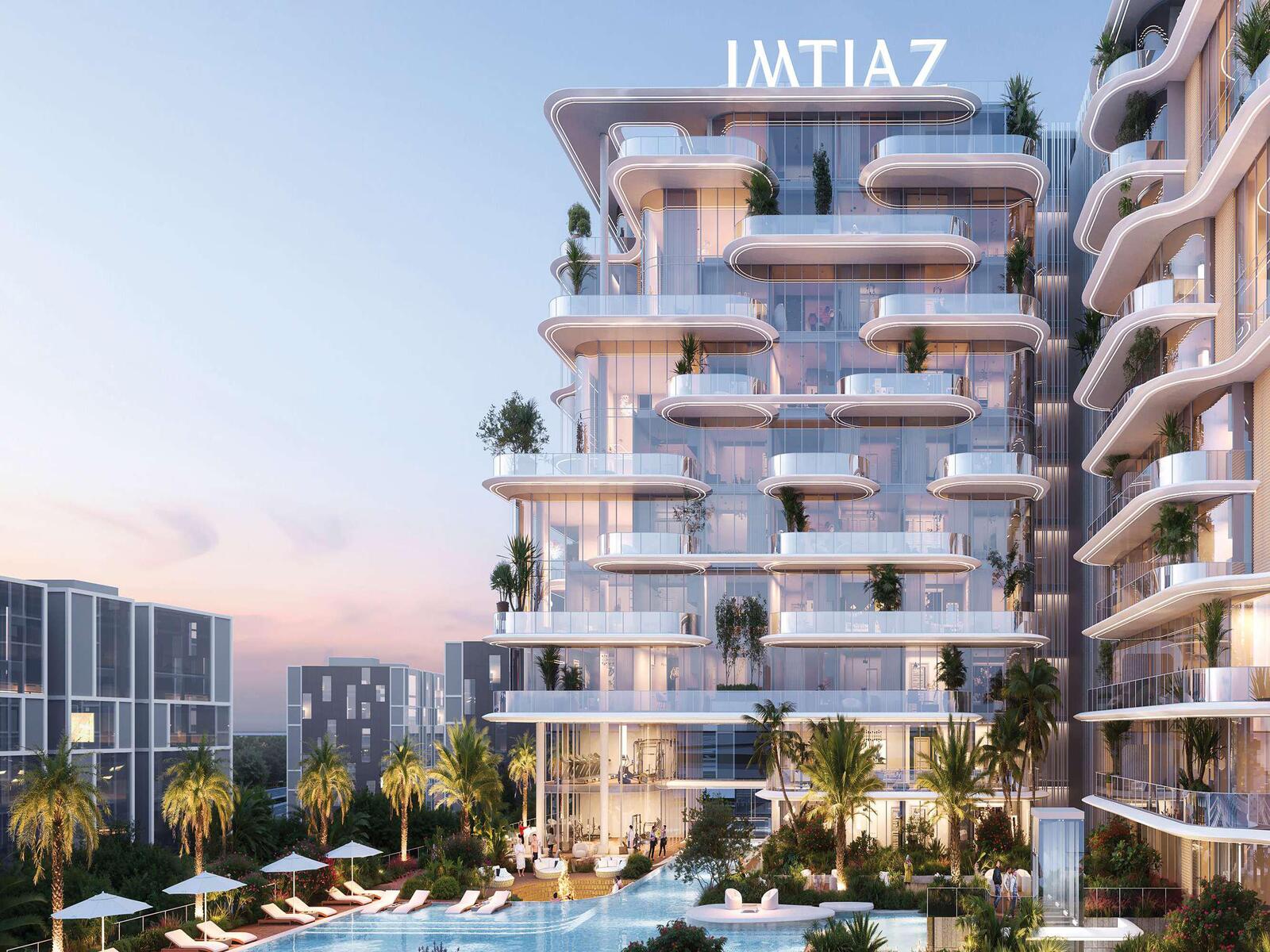 Hot Deal | Marina Living  | First Row