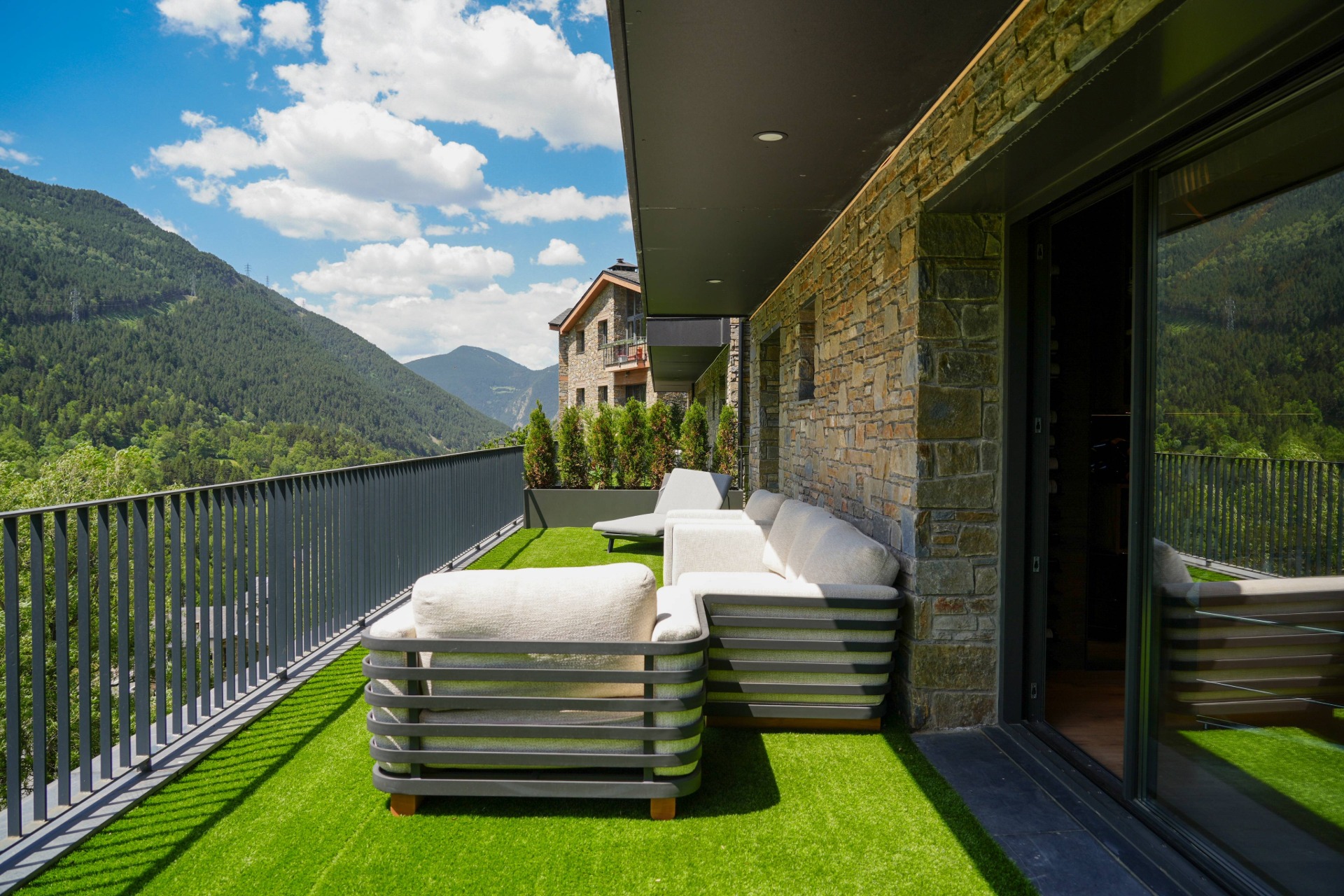 Maravilloso apartamento en planta baja rodeado de naturaleza