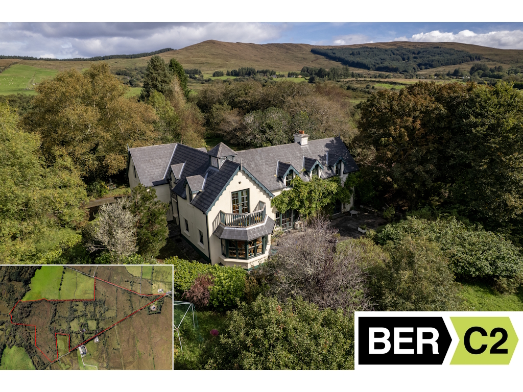 Stunning 4-Bedroom Home on Large Private Holding