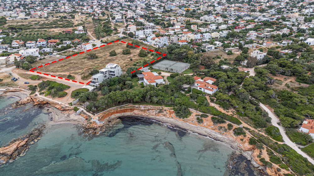 Επενδυτικό  παραθαλάσσιο οικόπεδο 11 στρεμμάτων στην Αρτέμιδα