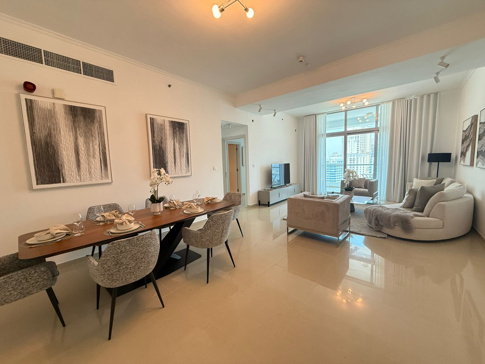 Vacant | Fully Renovated | Prime Location