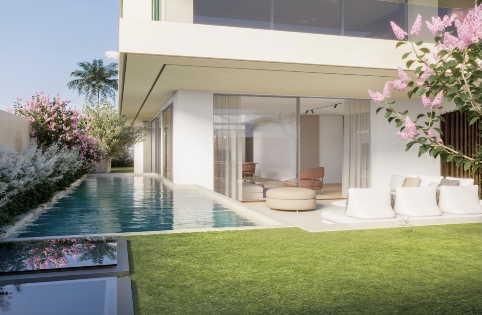 Stylish ground floor maisonette in Voula with 4 master bedrooms and pool next to the sea