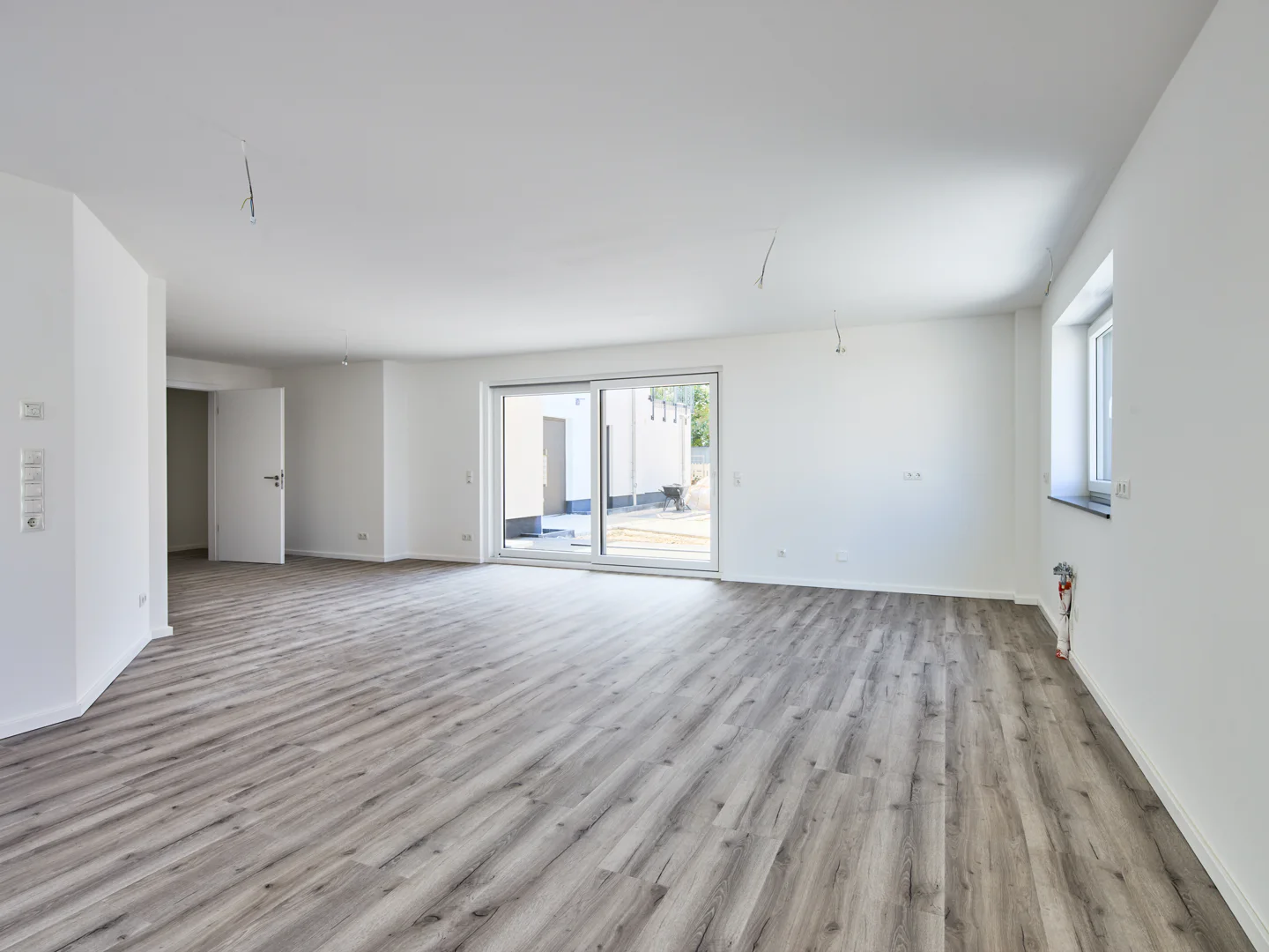 Großzügige Architektenwohnung mit viel Licht und Terrasse - Photo 4