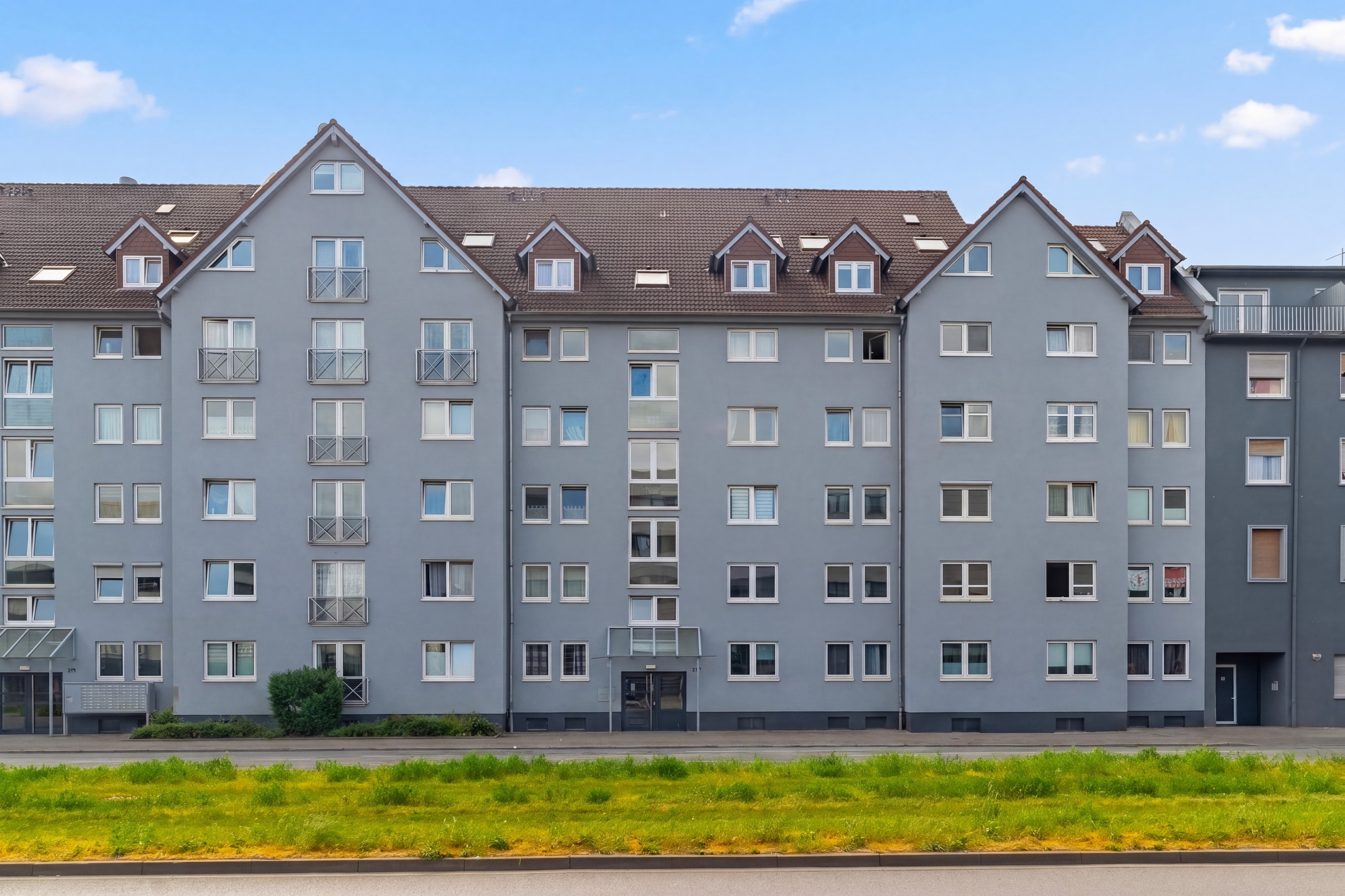 1,5-Zimmer-Maisonettewohnung in Mannheim-Neckarau !