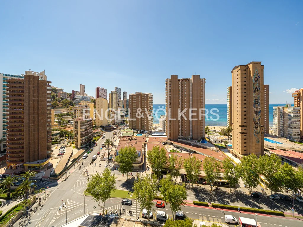 Fantastic investment opportunity in the most sought-after area of Benidorm