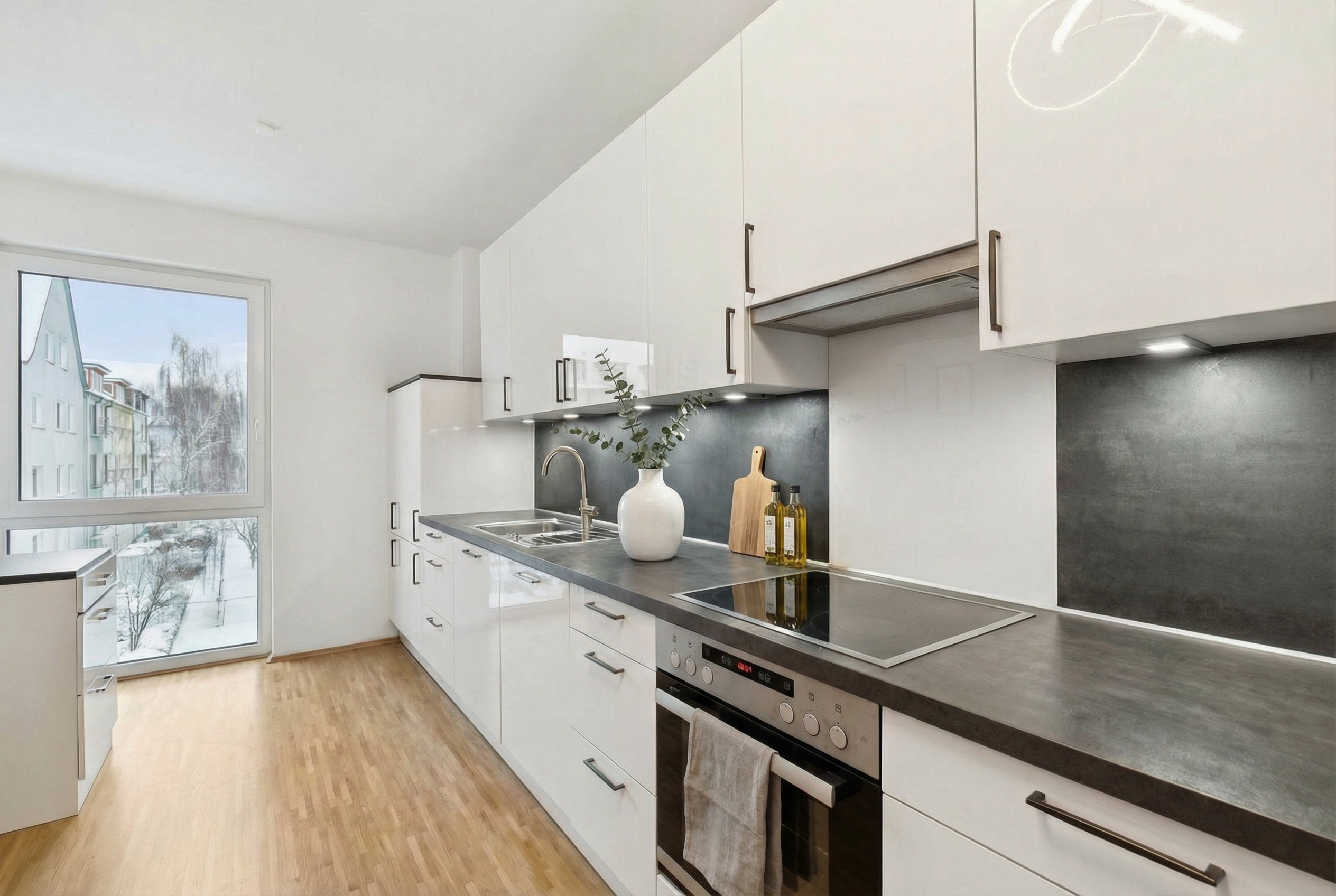 Urbanes Wohnen am Stadtwald: Moderne 3-Zimmer-Wohnung mit Balkon in der List