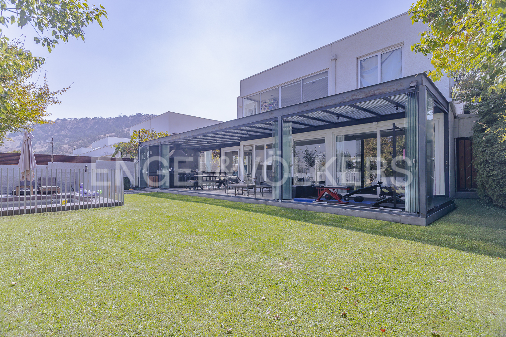 Mediterranea cercana colegio Huinganal