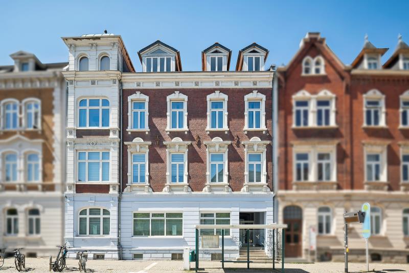 Repräsentatives Wohn- und Geschäftshaus