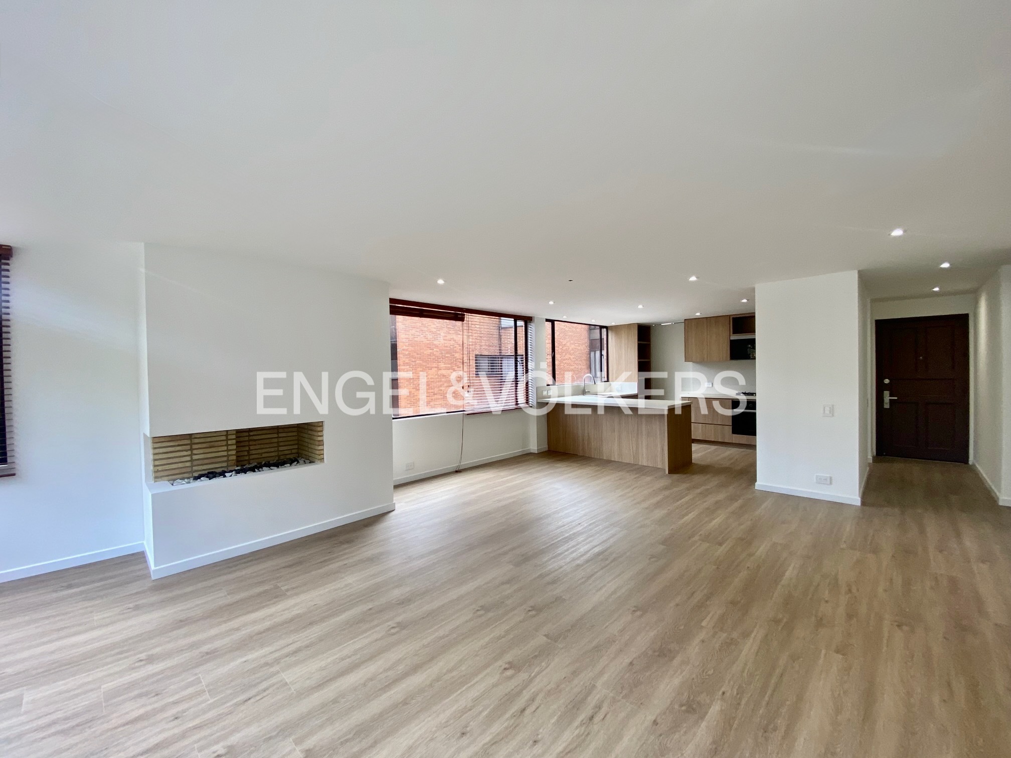 Apartamento remodelado para arriendo en  Chico